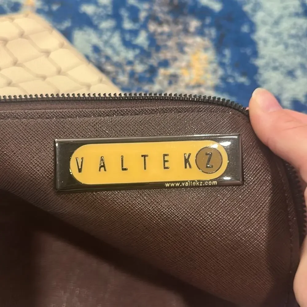 Valtek Z High End Synthetic Faux Leather Laptop Bag